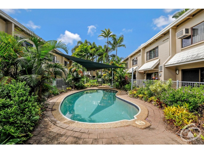 8/323 McLeod Street, Cairns North QLD 4870