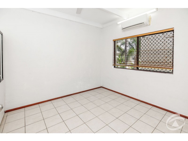 8/323 McLeod Street, Cairns North QLD 4870