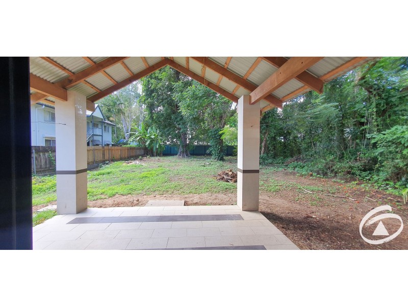 10 Mayers Street, Manunda QLD 4870