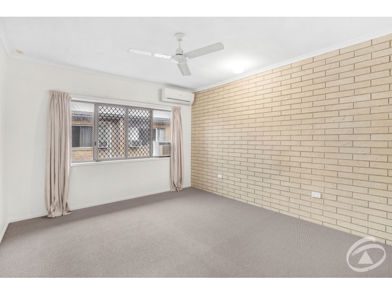 8/5 Grantala Street, Manoora QLD 4870