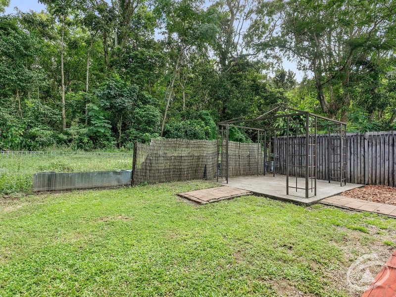 2/44 Mimosa Street, Holloways Beach QLD 4878