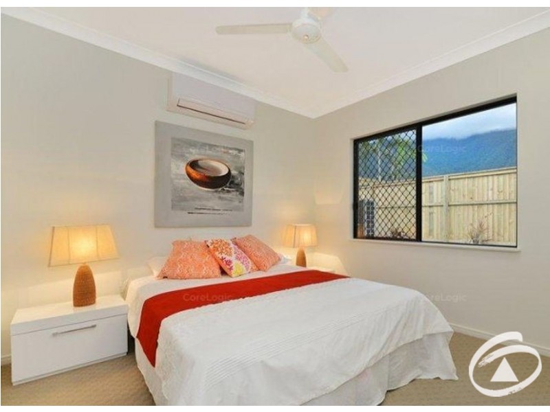 13 Laguna Avenue, Redlynch QLD 4870