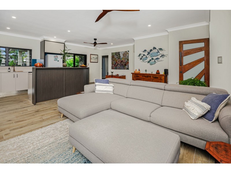 18 Whale Close, Kewarra Beach QLD 4879