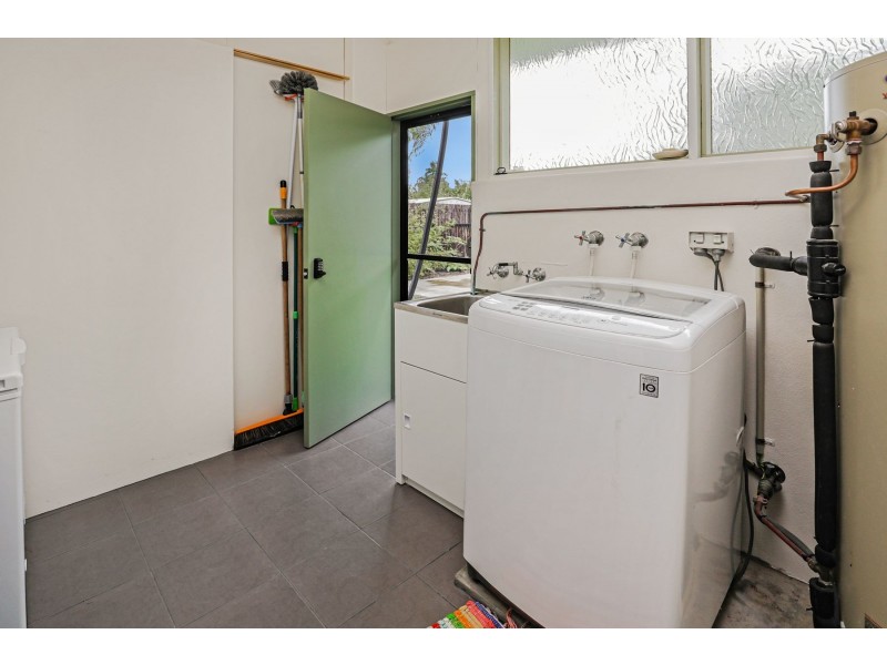 18 Whale Close, Kewarra Beach QLD 4879