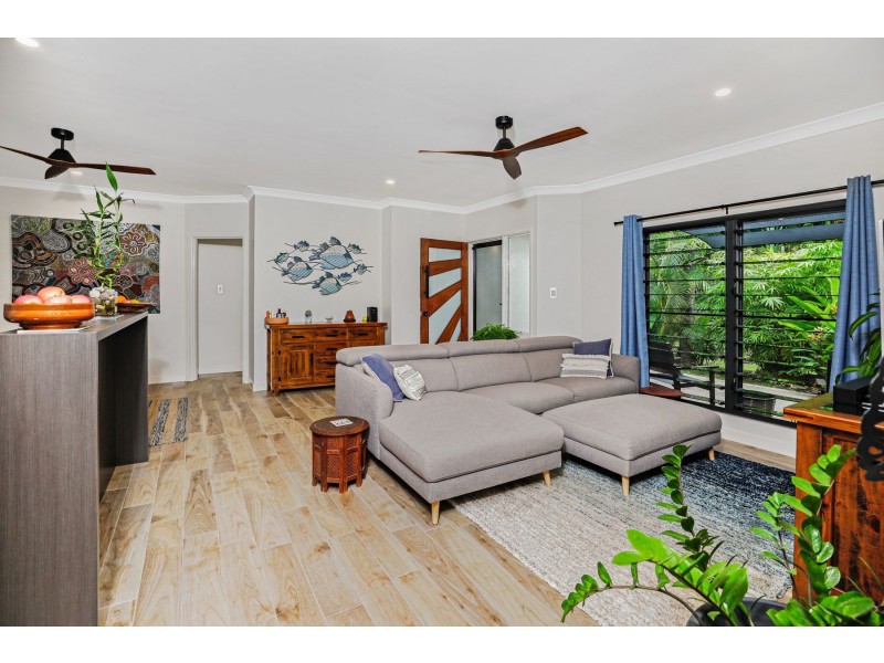 18 Whale Close, Kewarra Beach QLD 4879