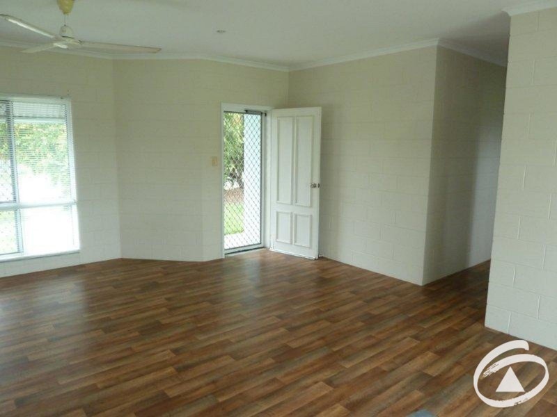 14 Harlequin Street, White Rock QLD 4868