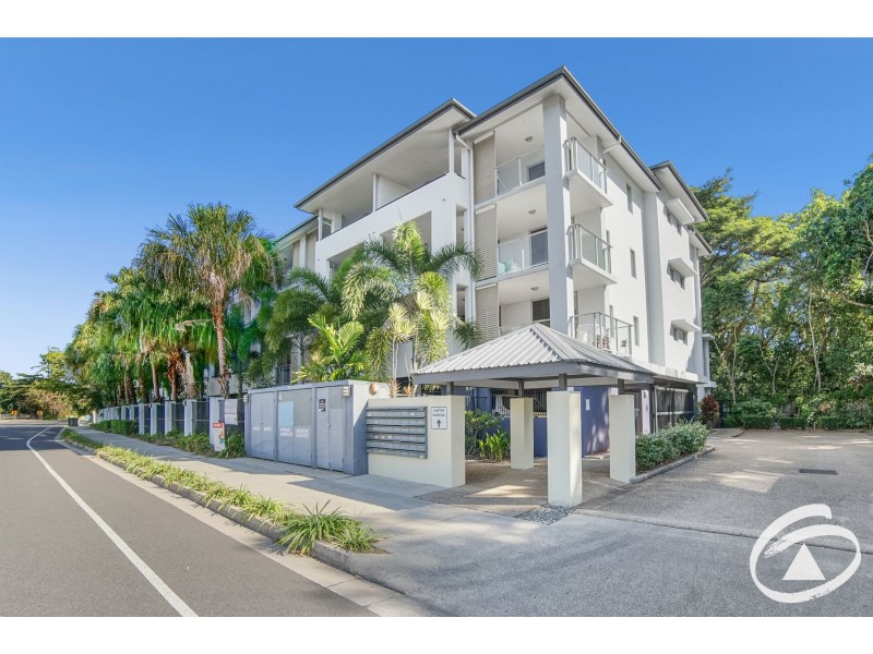 9/9-15 McLean Street, Cairns North QLD 4870