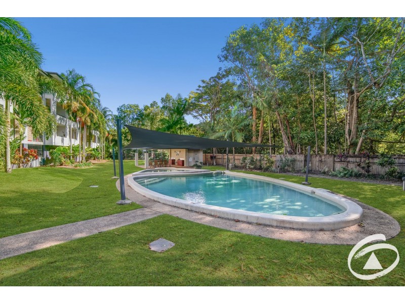 9/9-15 McLean Street, Cairns North QLD 4870