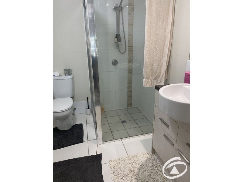 27/9-15 McLean Street, Cairns North QLD 4870