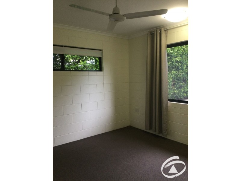 25 Mulligan Street, Manoora QLD 4870