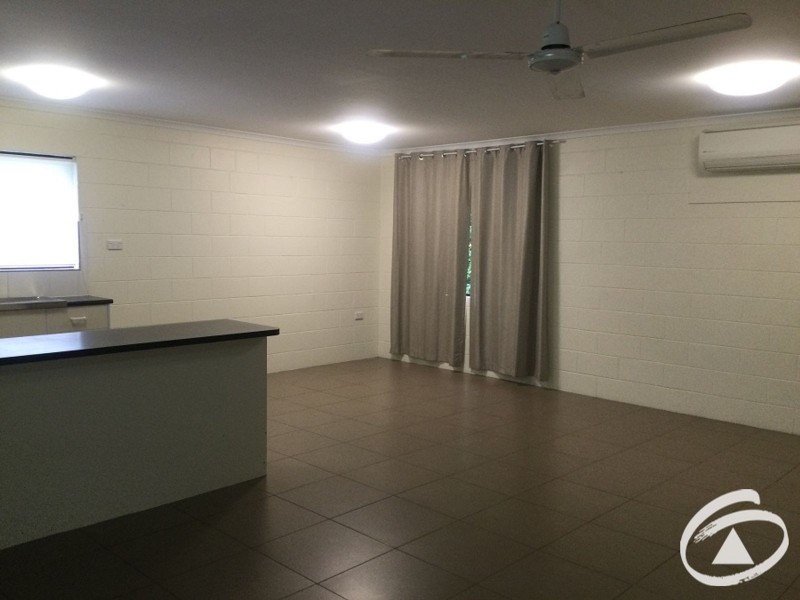 25 Mulligan Street, Manoora QLD 4870