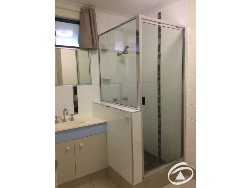 25 Mulligan Street, Manoora QLD 4870