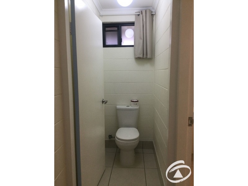 25 Mulligan Street, Manoora QLD 4870