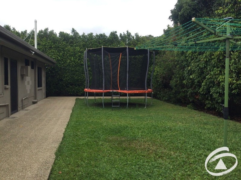 25 Mulligan Street, Manoora QLD 4870