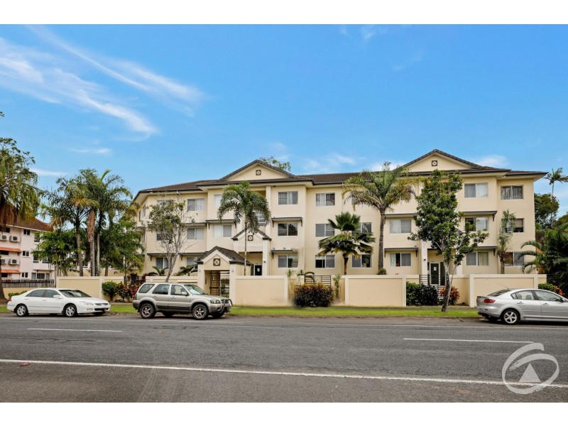 8/25-27 Digger Street, Cairns North QLD 4870