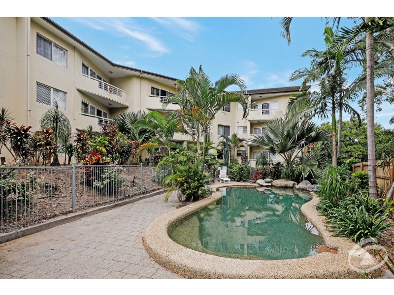 8/25-27 Digger Street, Cairns North QLD 4870