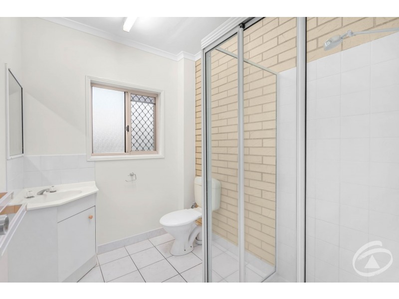 8/5 Grantala Street, Manoora QLD 4870