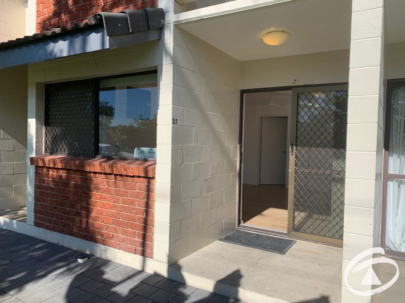 21/5-9 Fisk Street, Westcourt QLD 4870