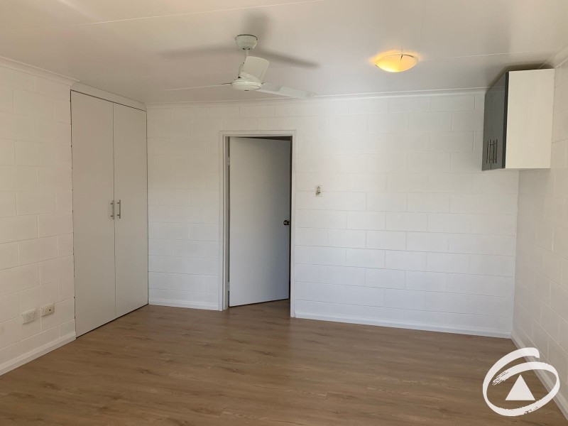 21/5-9 Fisk Street, Westcourt QLD 4870