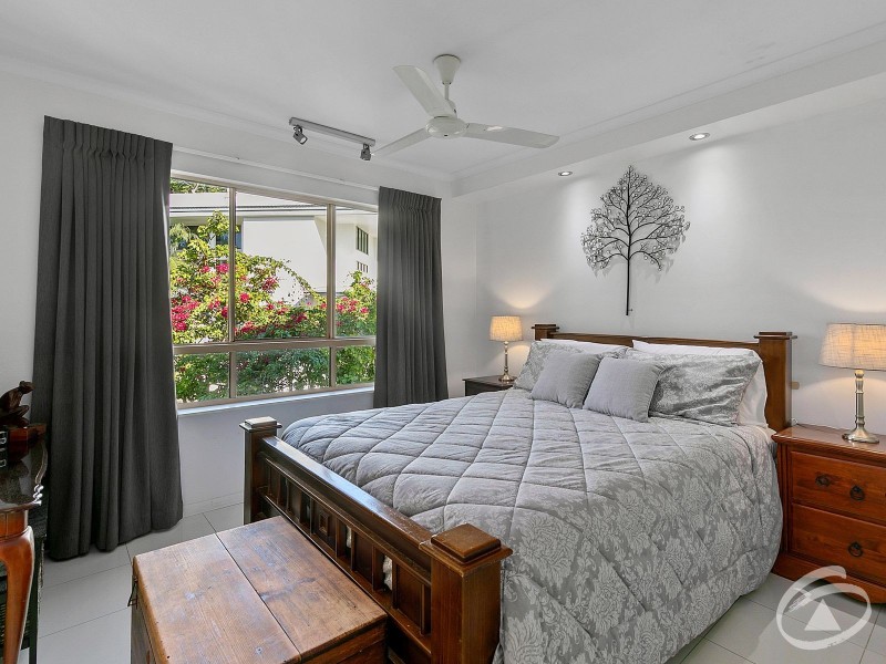 421/49-63 Williams Esplanade, Palm Cove QLD 4879