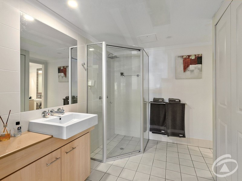 421/49-63 Williams Esplanade, Palm Cove QLD 4879