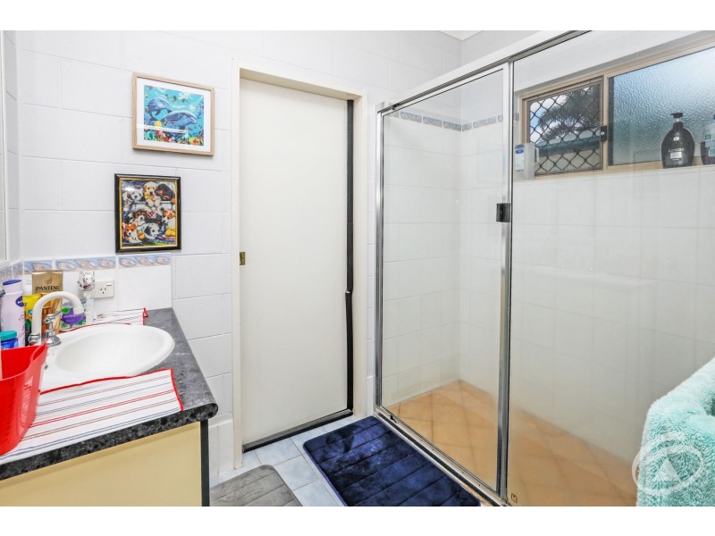 10 Cowie Close, Bentley Park QLD 4869
