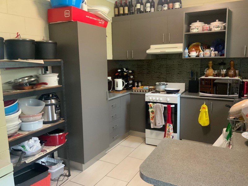 35 Mestrez Street, Mooroobool QLD 4870