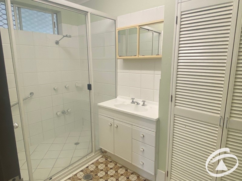 19 Mulligan Street, Manoora QLD 4870