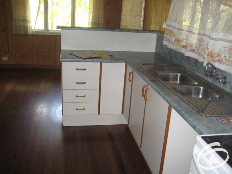 12 Walsh Street, Edge Hill QLD 4870