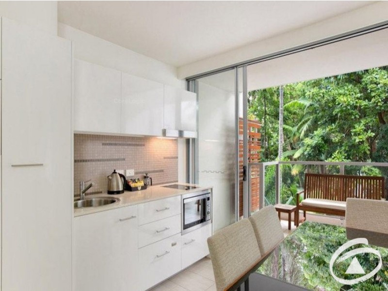 3301/41 williams esplanade, Palm Cove QLD 4879