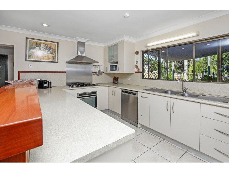 16 Poolwood Road, Kewarra Beach QLD 4879