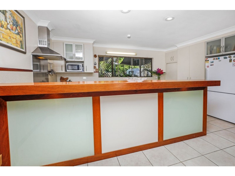 16 Poolwood Road, Kewarra Beach QLD 4879