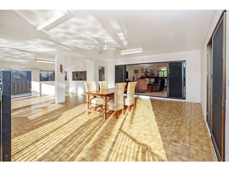 16 Poolwood Road, Kewarra Beach QLD 4879