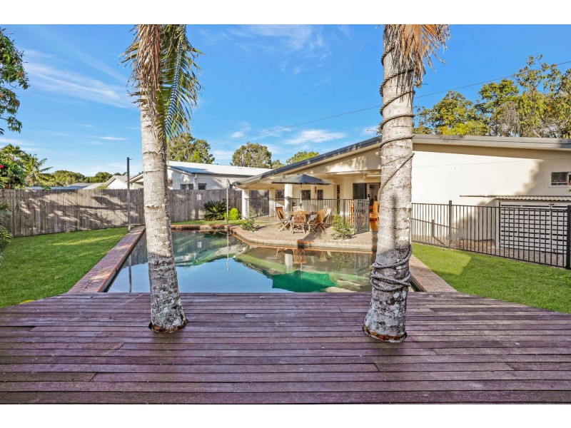 16 Poolwood Road, Kewarra Beach QLD 4879