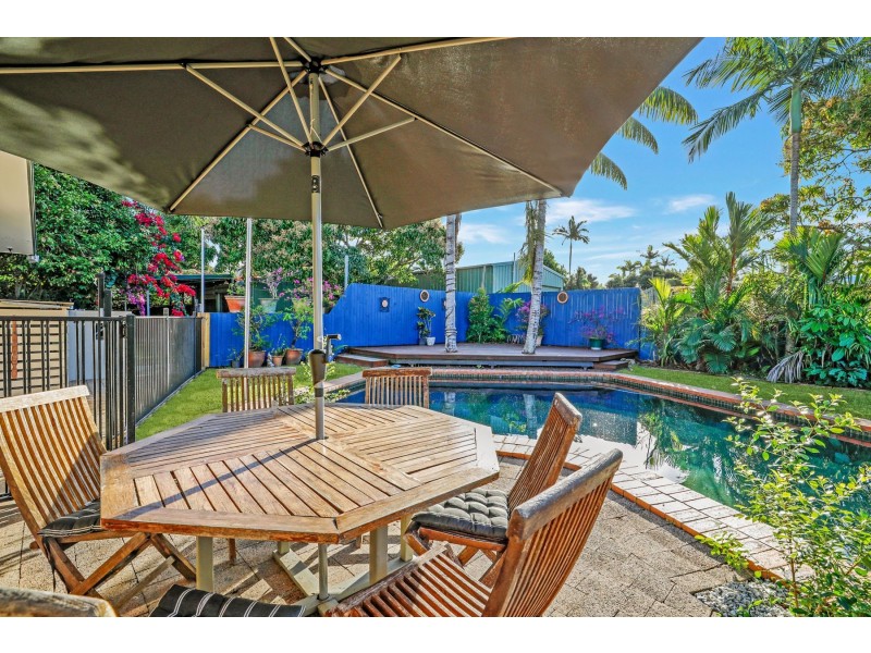 16 Poolwood Road, Kewarra Beach QLD 4879