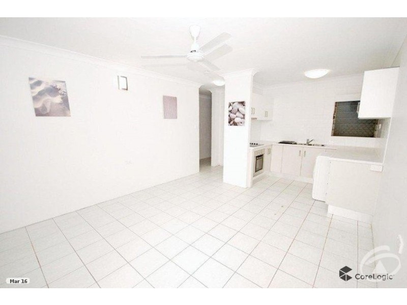 4/200 Grafton Street, Cairns City QLD 4870