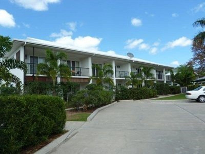 103/6 Marella Close, Manoora QLD 4870