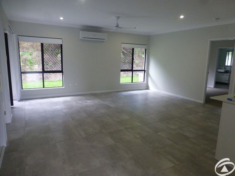 18 Greendale Close, Brinsmead QLD 4870