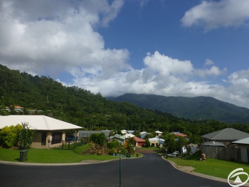 18 Greendale Close, Brinsmead QLD 4870