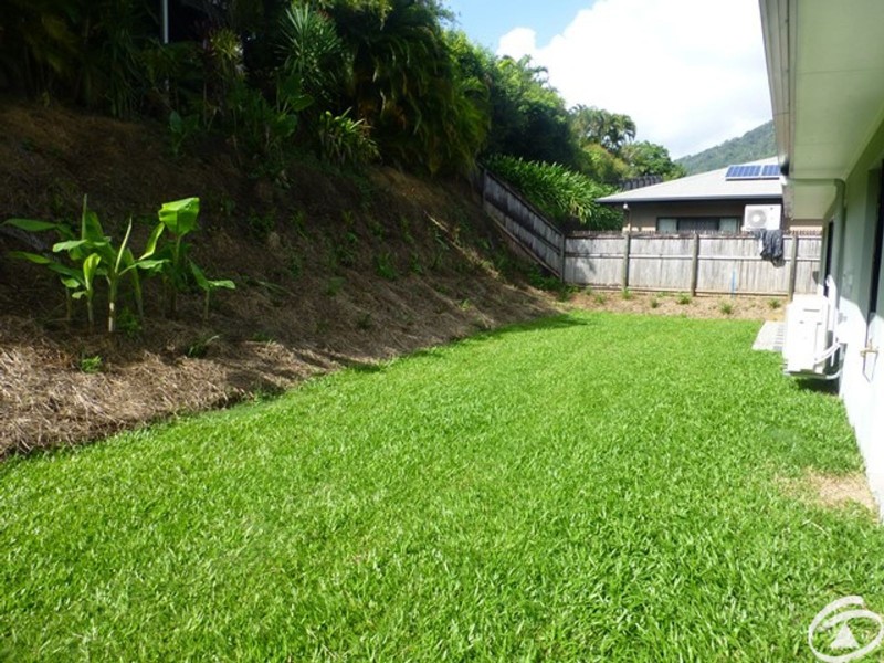 18 Greendale Close, Brinsmead QLD 4870