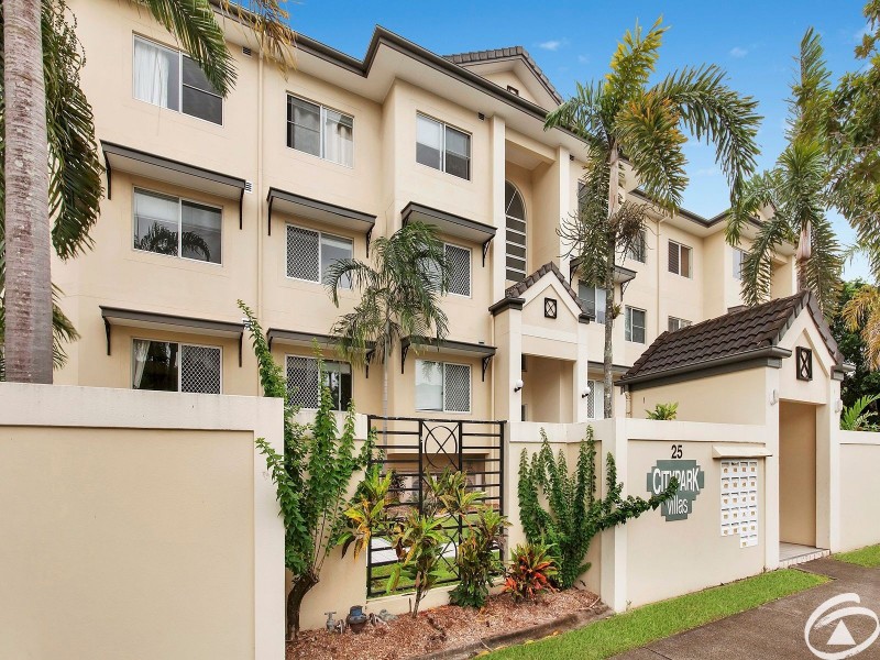 11/25 Digger Street, Cairns North QLD 4870
