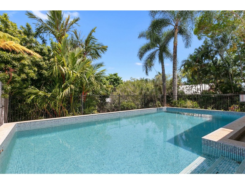 116 Petersen Street, Freshwater QLD 4870