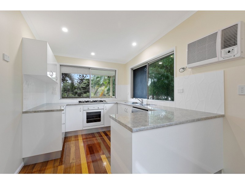 116 Petersen Street, Freshwater QLD 4870