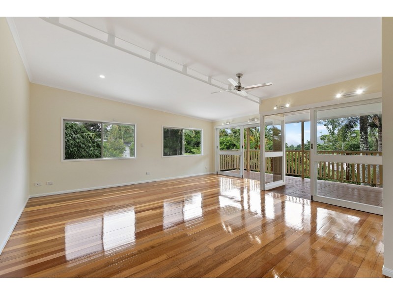 116 Petersen Street, Freshwater QLD 4870