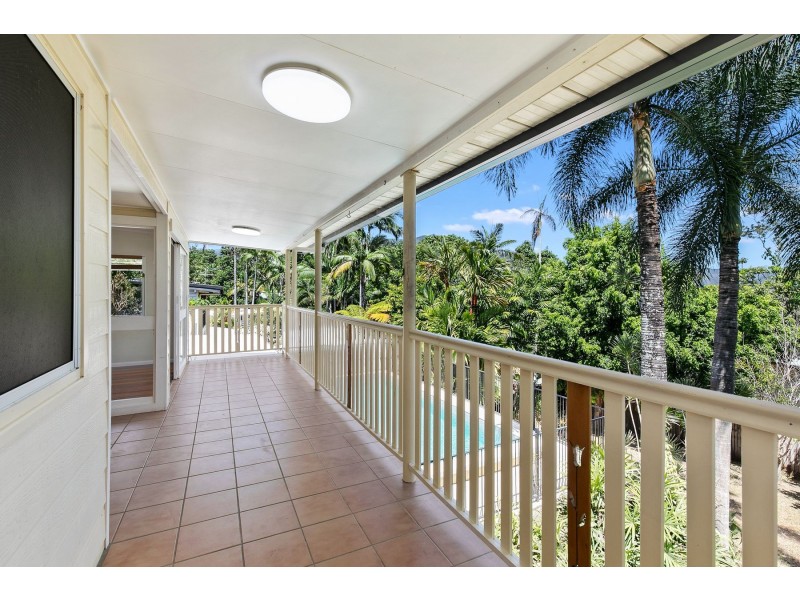 116 Petersen Street, Freshwater QLD 4870