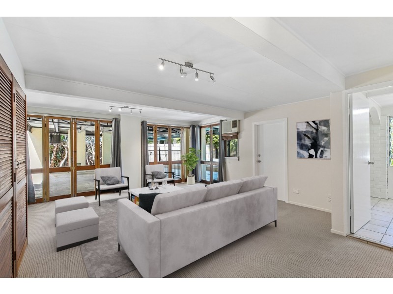 116 Petersen Street, Freshwater QLD 4870