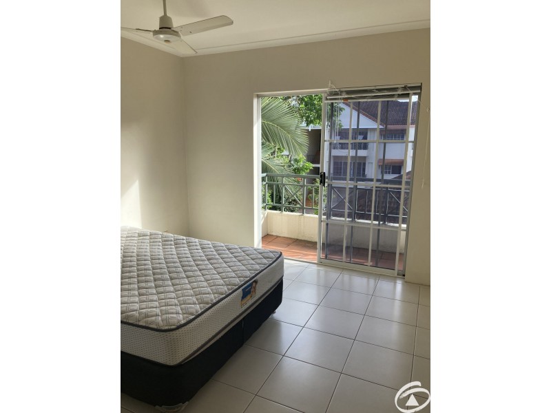 10/78-90 Digger Street, Cairns North QLD 4870