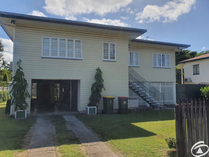 7 Hill Street, Manunda QLD 4870