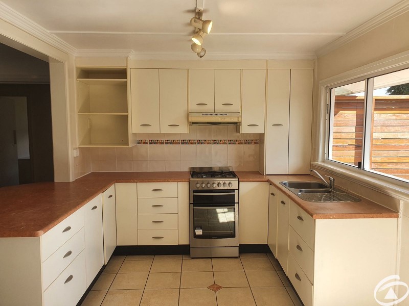 7 Hill Street, Manunda QLD 4870