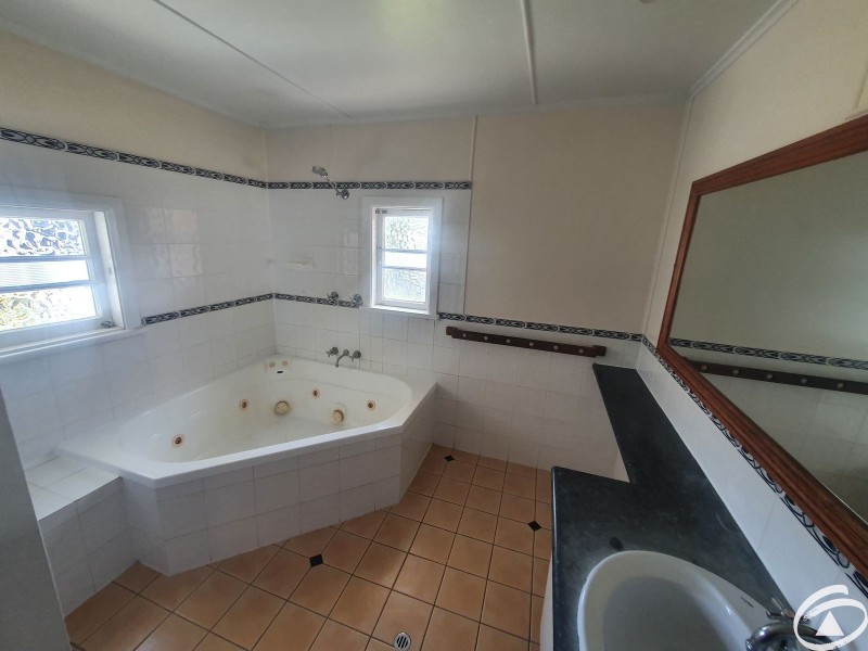 7 Hill Street, Manunda QLD 4870
